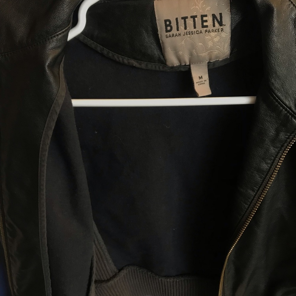 Jacket - Picture 2 of 3